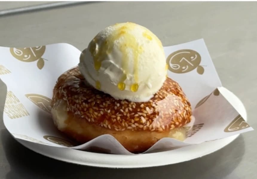 Dine Out: Masses Bagels Sourdough Doughnut at Pidapipo